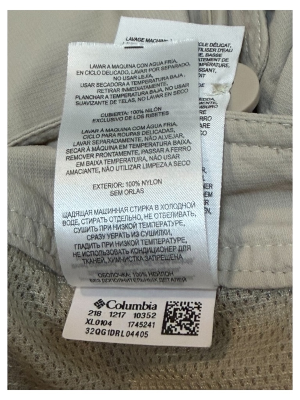 COLUMBIA Omni-Wick Hiking Cargo Shorts. Light Khaki 10" Inseam Size 6 EUC - Picture 7 of 8